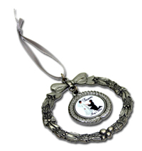 P15 - Pewter Ornament